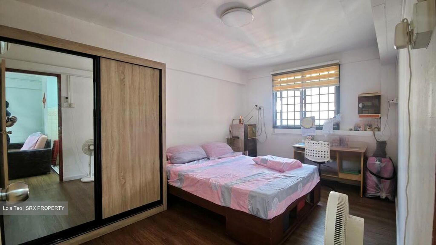 Blk 97 Crescent View (Queenstown), HDB 3 Rooms #469699061